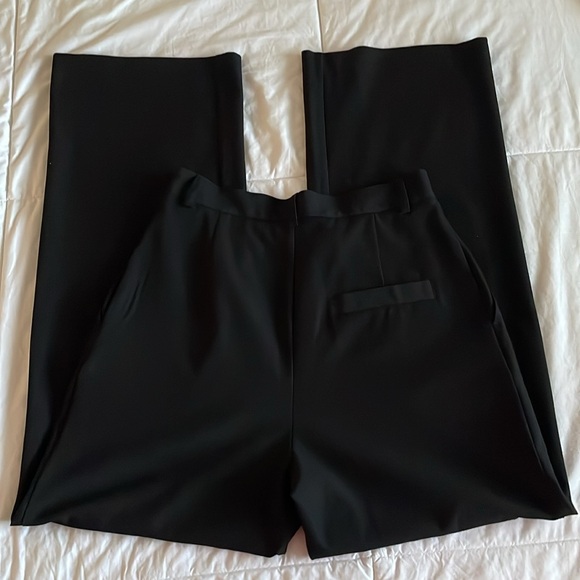 Djerf Avenue Favorite Pants - Picture 3 of 9